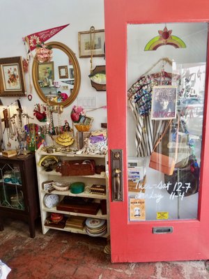 Pattye’s Closet II by null