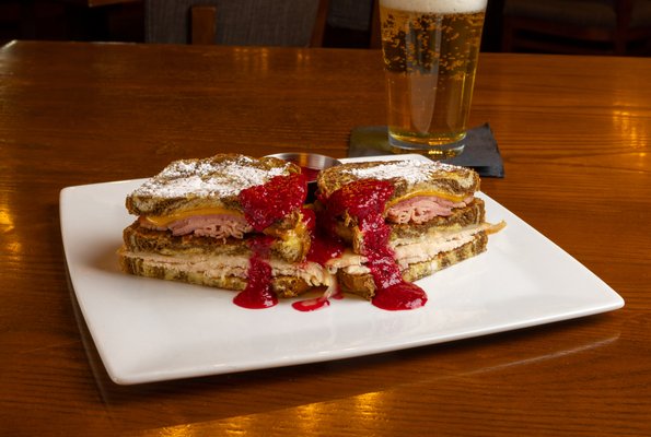 Gaslight Bar and Grill by null