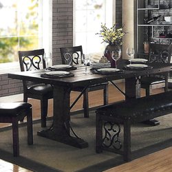 Marietta Furniture Outlet - This is what I expected to receive.