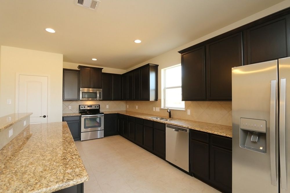 LGI HOMES RANCH CREST Updated July 2024 10 Photos 18794