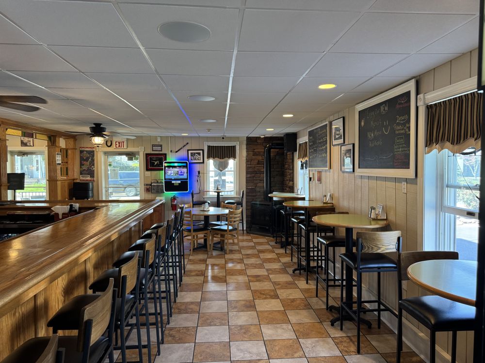 Tosco's Pub and Grill