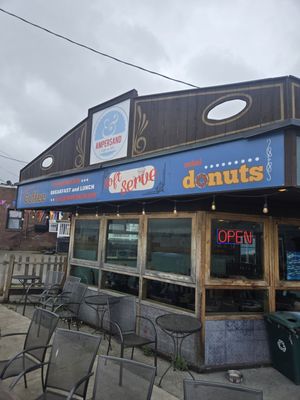 Ampersand Cafe on Alki by null