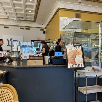 L'orange Cafe - POS Counter - Cafes Near Me - Orange, California