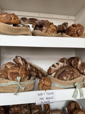 Mamma Leone Bakery by null