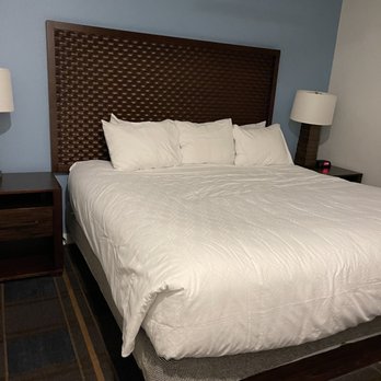WorldMark South Shore - Master bedroom - Hotels Near Me - Zephyr Cove, Nevada WorldMark South Shore - Master bedroom - Hotels Near Me - Zephyr Cove, Nevada