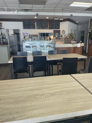 Tea Zone Bakery & Cafe by null