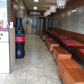 Honolulu Kitchen - Sitting area - Chinese Near Me - Waipahu, Hawaii
