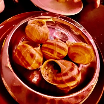 L’appart - Escargots de Bourgogne by 6 - French Near Me - Los Angeles, California L’appart - Escargots de Bourgogne by 6 - French Near Me - Los Angeles, California