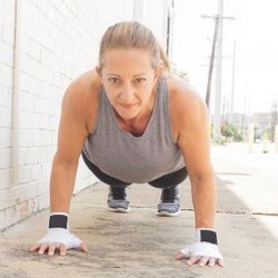 KickHouse - Tracy - We can do this!
