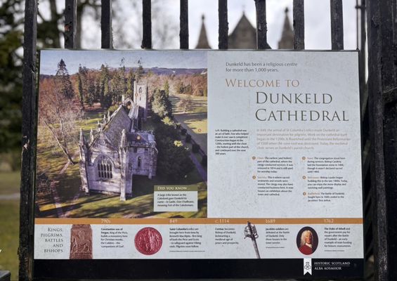 Dunkeld Cathedral by null
