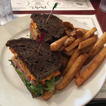 Perly's - Hirshfeld with garlic fries - Delis Near Me - Richmond, Virginia