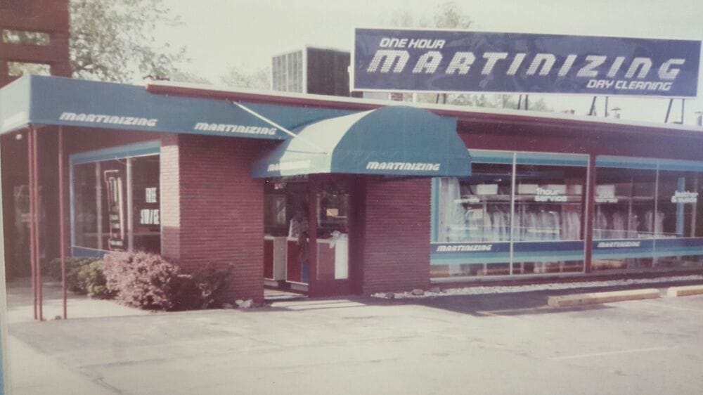 MARTINIZING Updated September 2024 2934 Fort St, Lincoln Park, Michigan Dry Cleaning