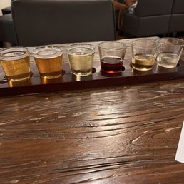 Cider and wine flight Cider and wine flight
