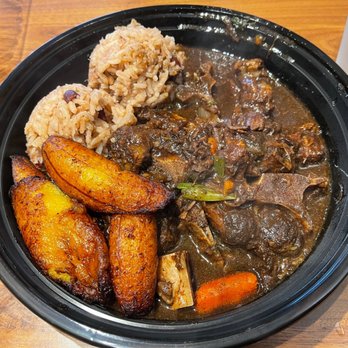 Back A Yard - Oxtail plate - Caribbean Near Me - San Jose, California Back A Yard - Oxtail plate - Caribbean Near Me - San Jose, California