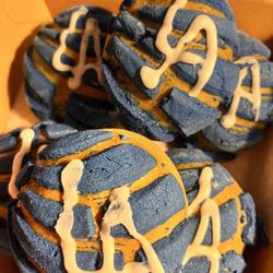 San Gabriel Market - Conchanitas. Special order by the Dodgers.
