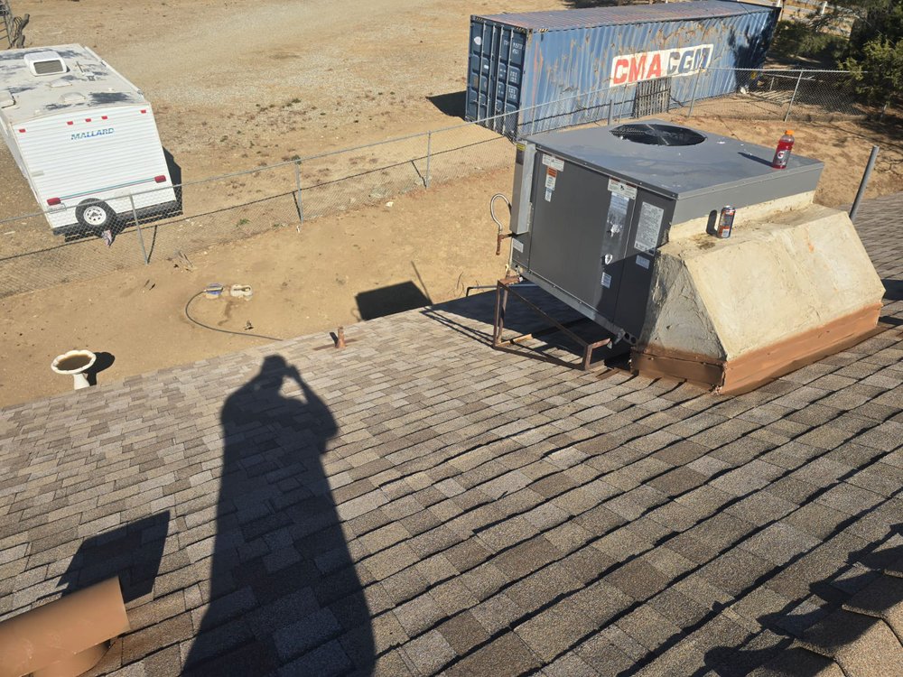 Slide of Atom Builders