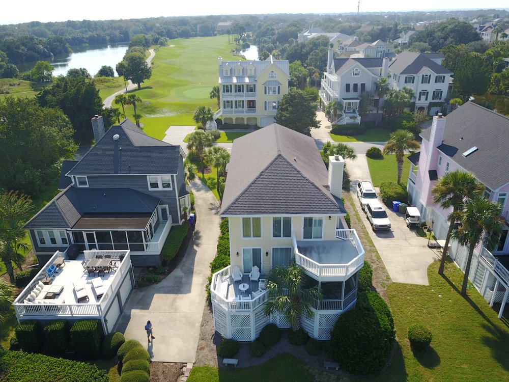Slide of Willow Ash Roofing