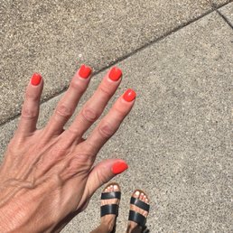 New nails and toes New nails and toes