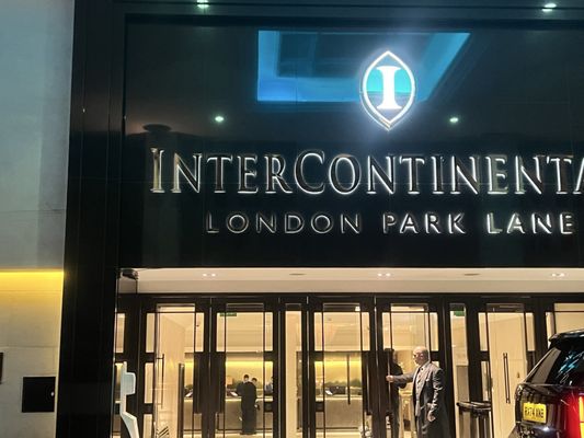 InterContinental London Park Lane by IHG by null