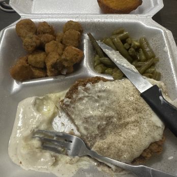 Bob's Restaurant - Country Fried Steak - American Near Me - Midland, North Carolina Bob's Restaurant - Country Fried Steak - American Near Me - Midland, North Carolina