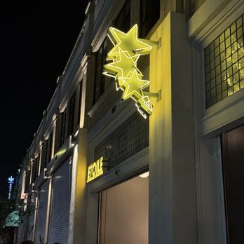 Bar Etoile - Outside - Wine Bars Near Me - Los Angeles, California