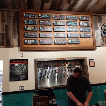 Aptos St BBQ - 24 Craft Beers on Tap, many Bay Area and beyond favorites. Including Fieldwork Brewery from Berkeley. - Barbeque Near Me - Aptos, California