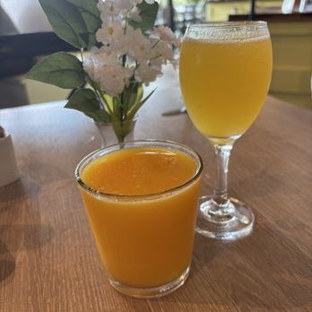 The Cottage - Mimosa? Why of course. - New American Near Me - Encinitas, California The Cottage - Mimosa? Why of course. - New American Near Me - Encinitas, California
