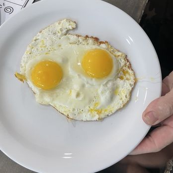 Grumpy's Restaurant - Sunny Side Up Eggs - Breakfast & Brunch Near Me - Orange Park, Florida