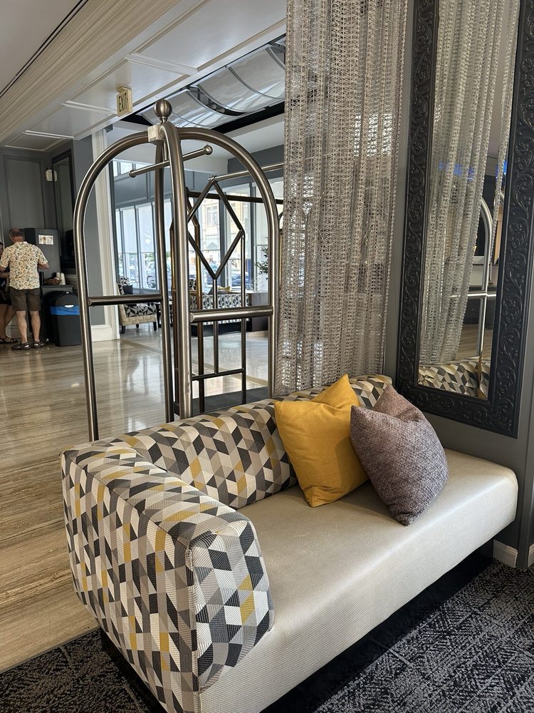 The Bristol Hotel - San Diego