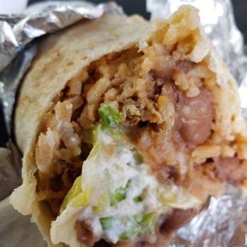 Los Magos Santa Rosa - the inside of a burrito - Food Trucks Near Me - Santa Rosa, California