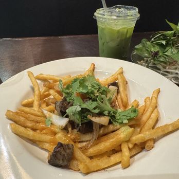 Saigon Corner Restaurant - Shaken Fries - Soup Near Me - Las Vegas, Nevada