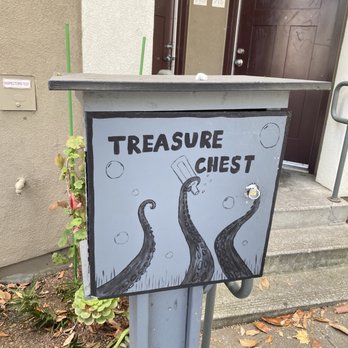 Hayes Treasure Box - Donation Center Near Me - San Francisco, California Hayes Treasure Box - Donation Center Near Me - San Francisco, California