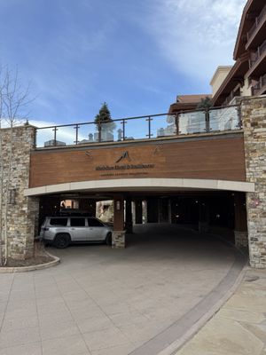 Madeline Hotel & Residences, Auberge Resorts Collection by null