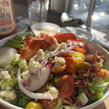 Robert's Maine Grill - Lobster Cobb Salad - New American Near Me - Kittery, Maine Robert's Maine Grill - Lobster Cobb Salad - New American Near Me - Kittery, Maine