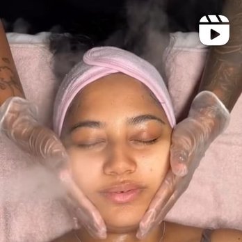 Silk Wax Bar - Eyebrow Services Near Me - Ottawa, Ontario