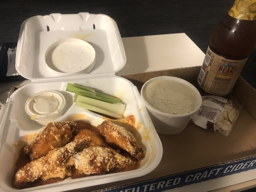 DJ’S FAMILY SPORTS PUB 182 Photos & 219 Reviews American (New