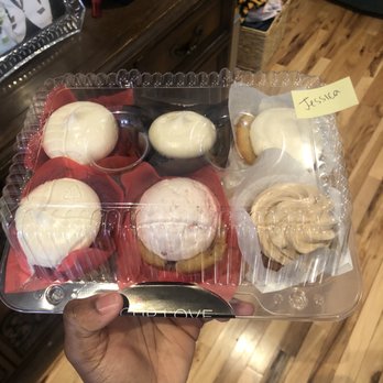 Cup Love - Delicious cupcakes - Desserts Near Me - Baltimore, Maryland Cup Love - Delicious cupcakes - Desserts Near Me - Baltimore, Maryland