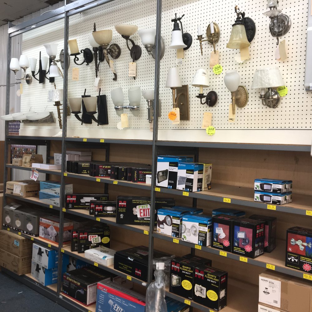 Slide of North Main Lumber