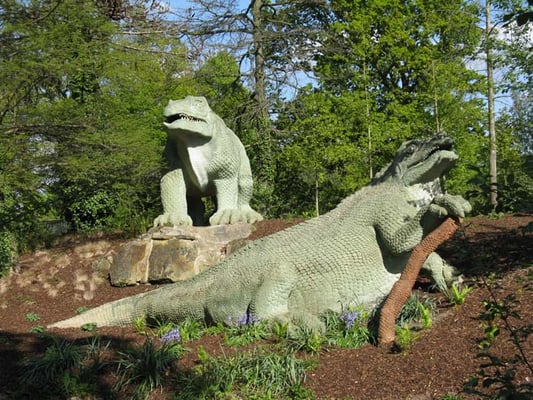 Crystal Palace Dinosaurs by null
