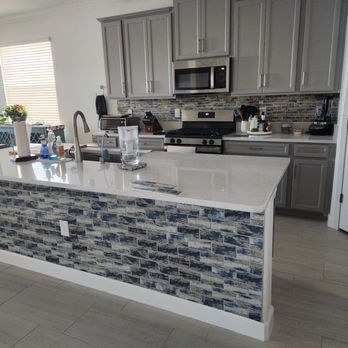 John Moore Flooring - Bar front and backsplash - Flooring Near Me - Sun City Center, Florida John Moore Flooring - Bar front and backsplash - Flooring Near Me - Sun City Center, Florida