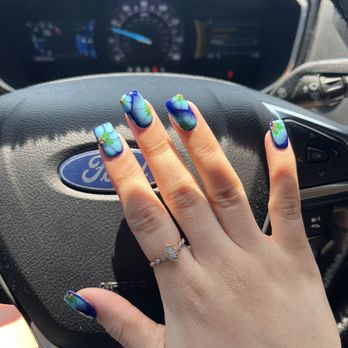 Factor Nail Spa - Nail Salons Near Me - Indianapolis, Indiana
