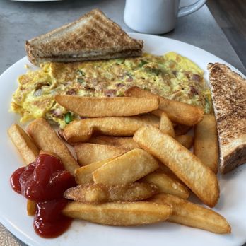 BEL AIRE DINER - Updated December 2024 - 604 Photos & 741 Reviews - 31