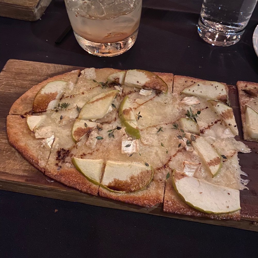 Apple Flatbread