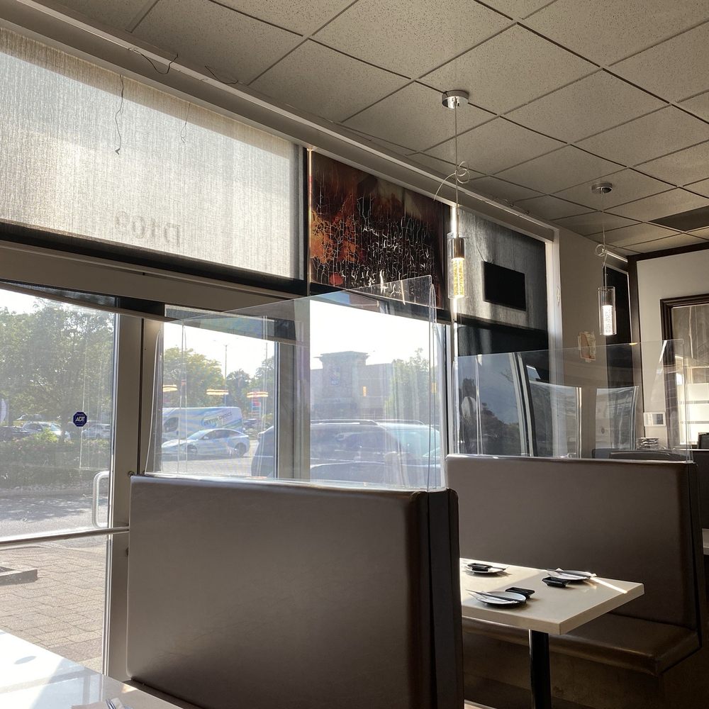 Moon Sushi - Japanese Near Me - Mississauga, Ontario