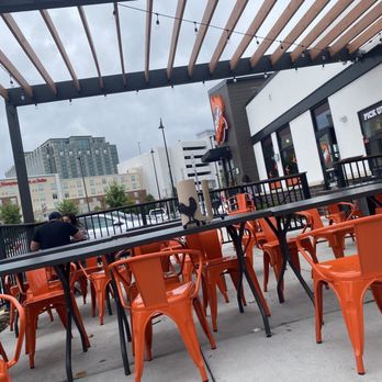 Big Chicken - Outdoor patio - Burgers Near Me - Rosemont, Illinois