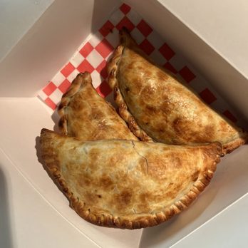 Felix’s Handmade Empanadas - 2 beef 1 chicken - Empanadas Near Me - Charlotte, North Carolina Felix’s Handmade Empanadas - 2 beef 1 chicken - Empanadas Near Me - Charlotte, North Carolina