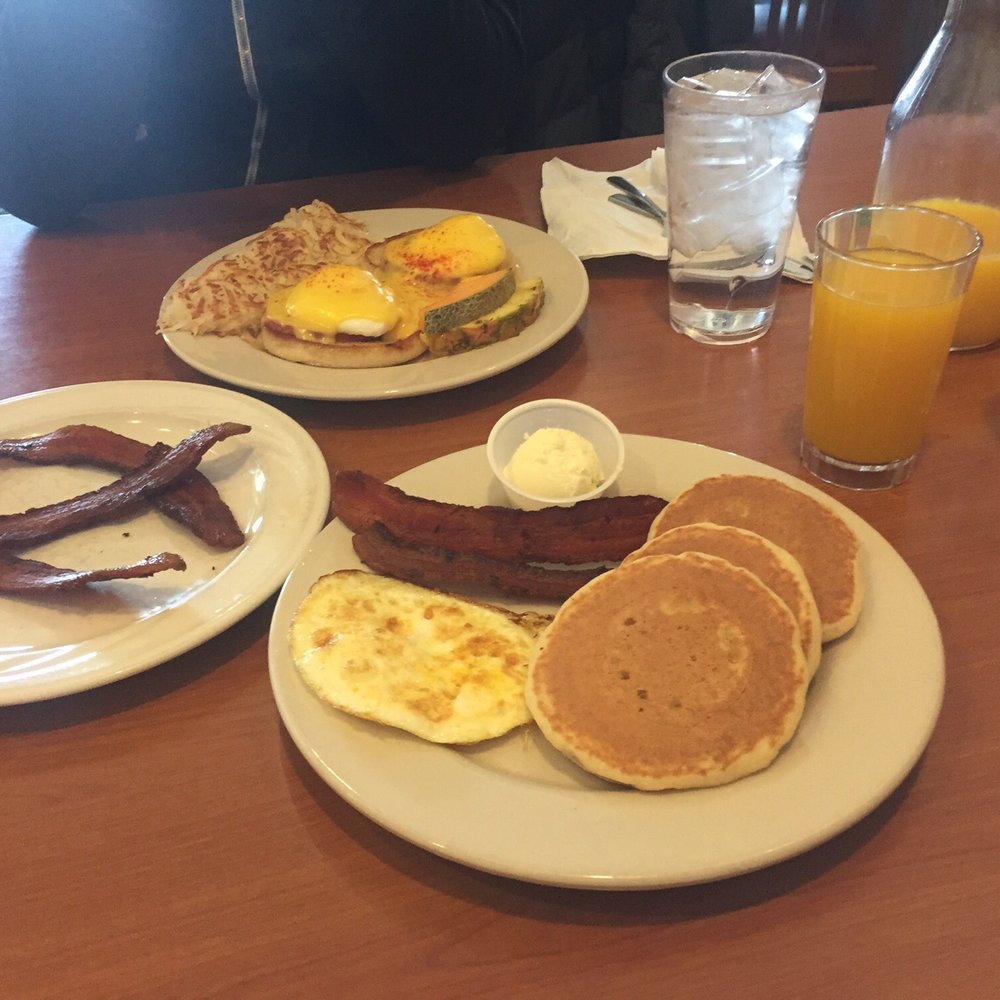 Pancake Café - Fitchburg - Sunday brunch - Waffles Near Me - Fitchburg, Wisconsin Pancake Café - Fitchburg - Sunday brunch - Waffles Near Me - Fitchburg, Wisconsin