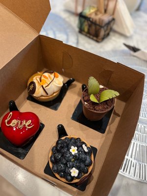 L'Artisane Bakery & Bistro by null