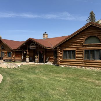 Latchstring Restaurant - New American Near Me - Lead, South Dakota