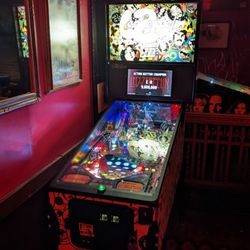 Al's Wine & Whiskey Lounge